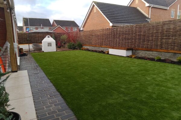 landscaping gardening services in cheshire