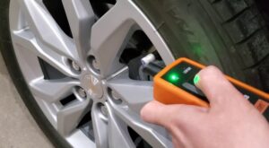 How TPMS Relearn Tools Keep Your Tires in Check