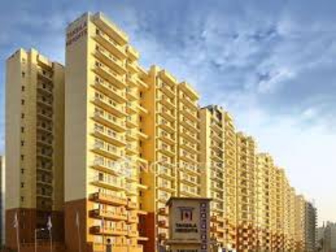 Taksila heights