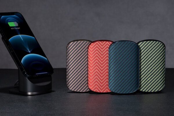 Why Magnetic Wireless Charging Is the Future in 2025 — Benefits & Top Picks