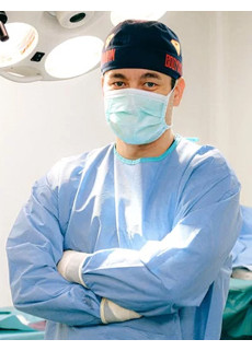 Modern restaurant uniforms